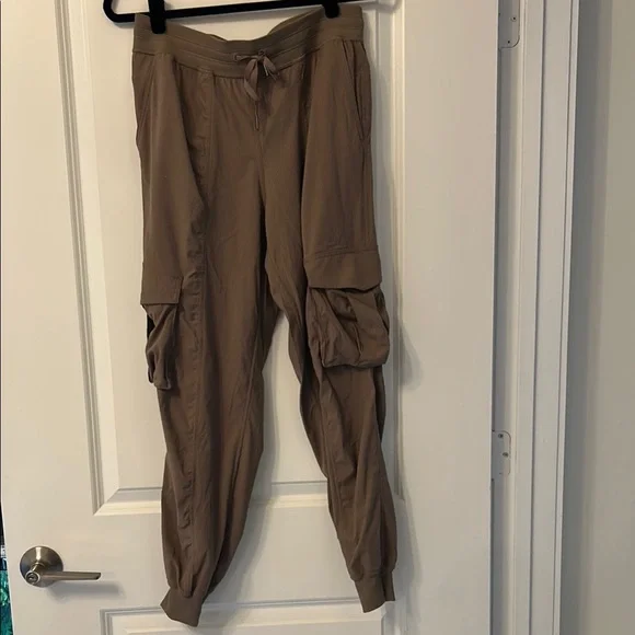 Lululemon Brown Cargo Dance Pants - Picture 2 of 8